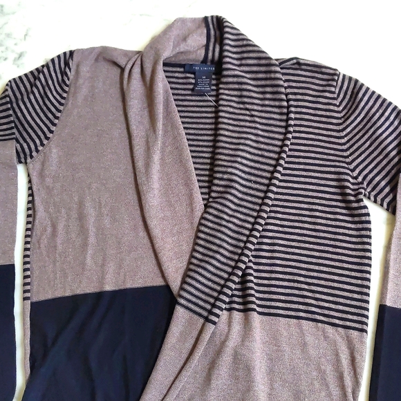 NWT. The Limited Multi color sweater with high back neck & open front design. - Picture 3 of 6